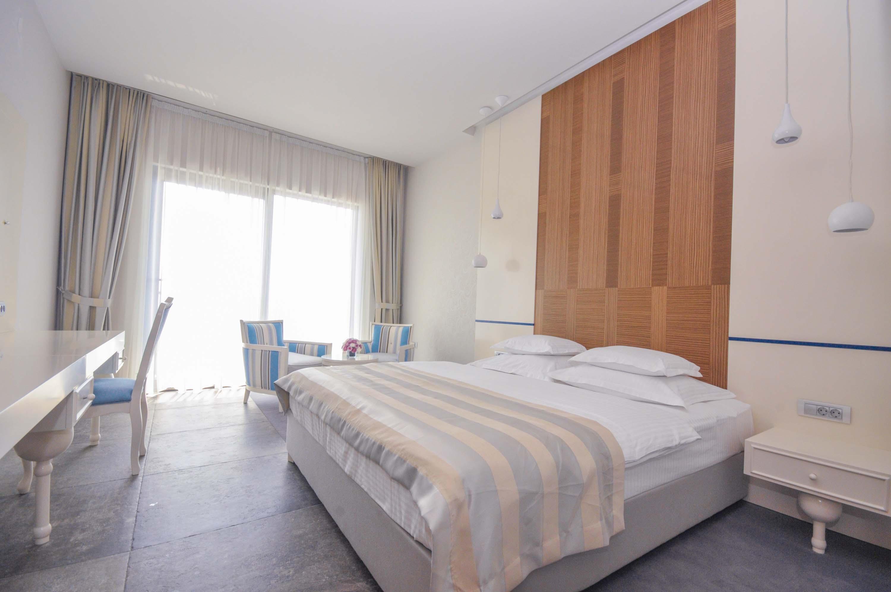 Bracera 4*