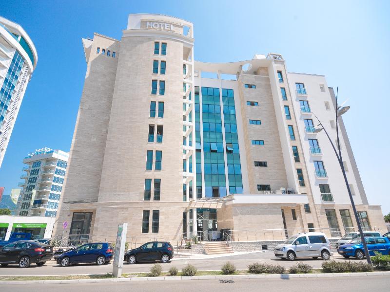 Bracera Hotel 4*
